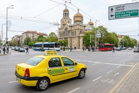 Защо да използвате таксиметрови услуги във Варна?